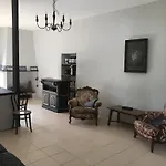 بيت للعطل La Maison Du Jardin *